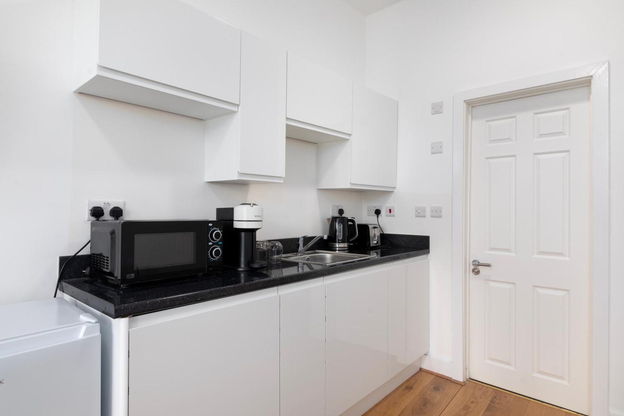 Cozy Flat London Apartment ภายนอก รูปภาพ